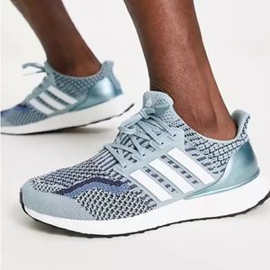 NWOB Adidas Ultraboost 5.0 DNA